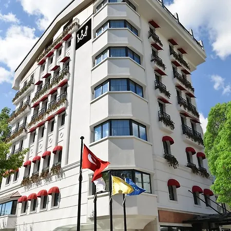 Hotell Mona - Special Class